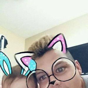 Meet your Posher, Kenneth